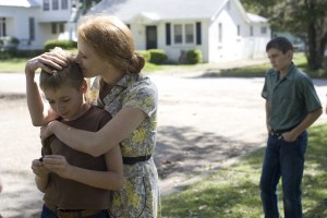 tree-of-life-movie-image-jessica-chastain-01-600x400