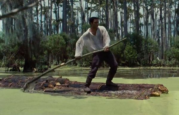 chiwetel-ejiofor-in-12-years-a-slave-movie-1
